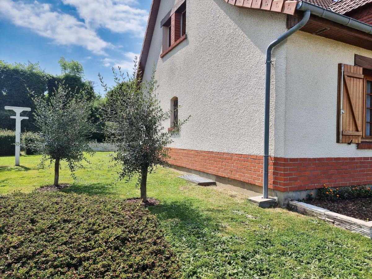 La Villa Aux Oliviers Йо  Екстериор снимка